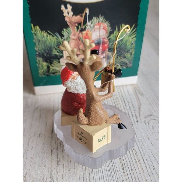 Hallmark 1995 fishing for fun ornament Xmas clip-on - Picture 4 of 8